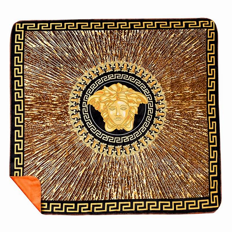 Versace 1.5x1.5m 15x2m 2x2.3m  (7)